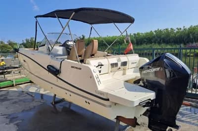 2020 Quicksilver Activ 755 Sundeck 2