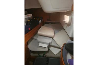 1990 Jeanneau Voyage 12.50 3