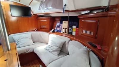 2002 Beneteau Oceanis Clipper 361 3