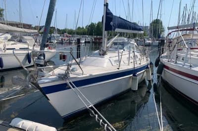 2001 Hallberg-Rassy 34 2