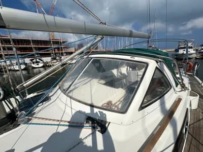 1998 Beneteau Oceanis 40 CC 3