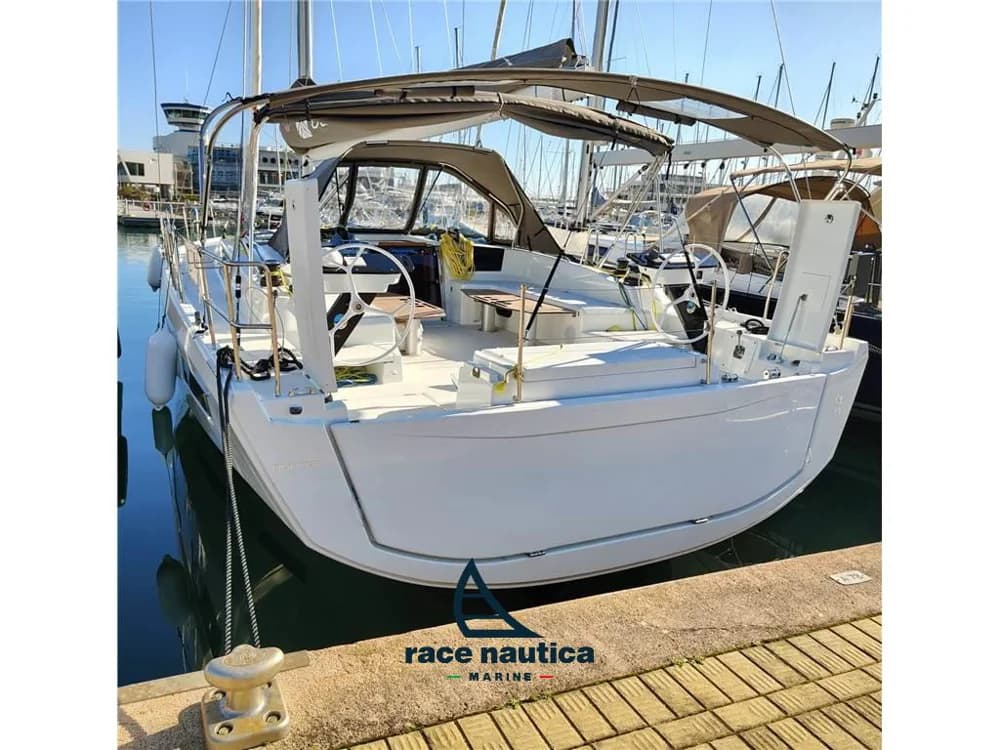 Dufour Yachts - 48