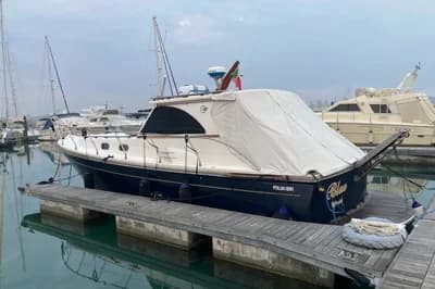 2004 Cantieri Estensi Goldstar 360 2