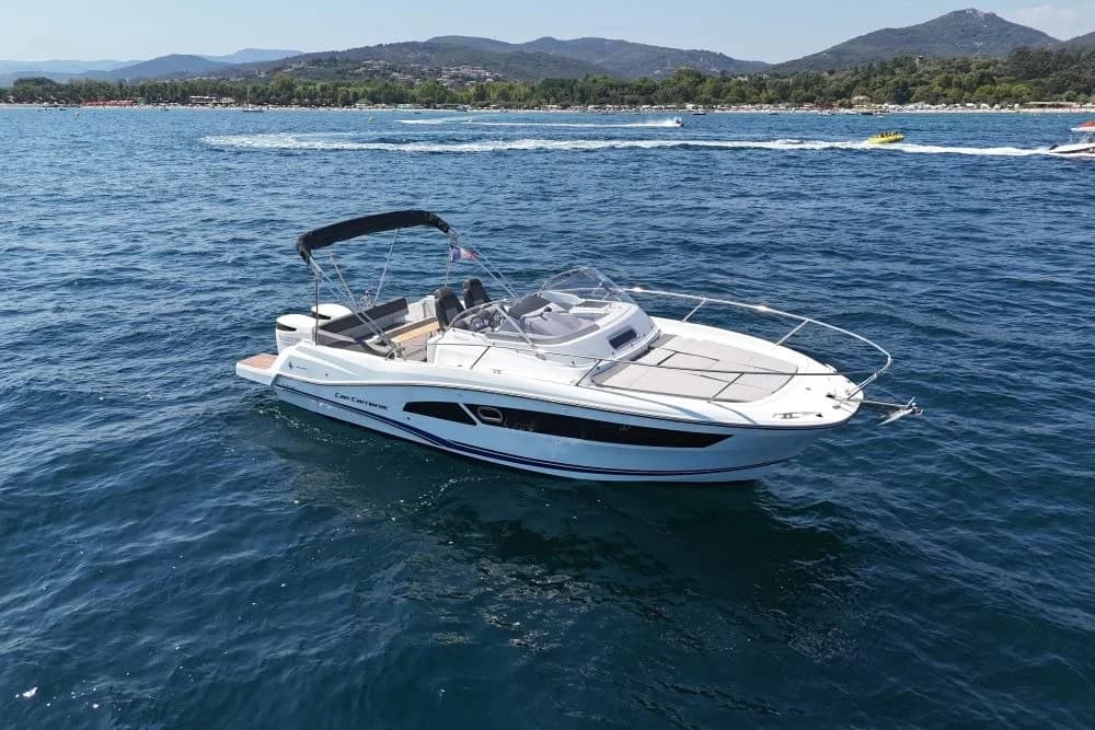 2020 Jeanneau Cap Camarat 9.0 WA | 9m