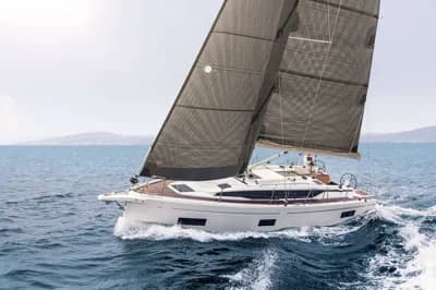 Bavaria C38 2