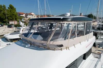 Fountaine Pajot MY 6 2