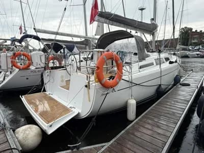 Hanse 348 3