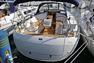 Bavaria Cruiser 37 2