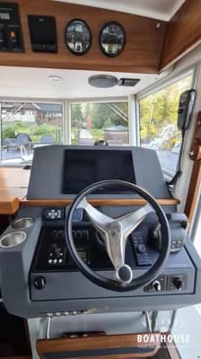 Sargo 31 Explorer 4