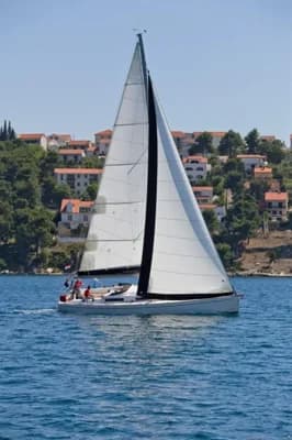 Salona 41 3