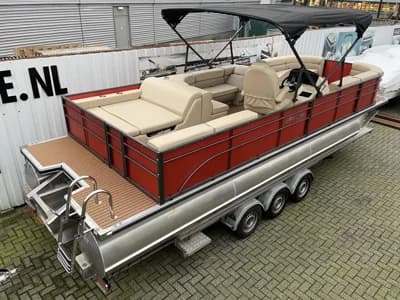 Pontoonboot 25FT 3-Tubes Red 3