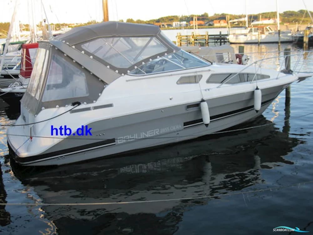 Bayliner 2855 m/Mercruiser 7,4L 330 hk
