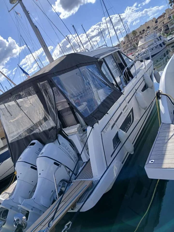 Jeanneau Merry Fisher 895