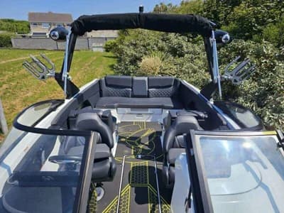Scarab 255 WAKE ID 3