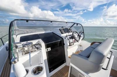 Bénéteau Flyer 9 Sundeck 5