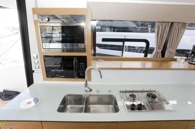 Fountaine Pajot MY 37 3