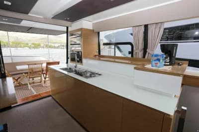 Fountaine Pajot MY 37 4