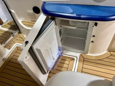 2004 Sealine S23 Boat for Sale in Londonderry 3