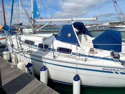 2008 Bavaria 31 Cruiser Boat for Sale in Plymouth 2