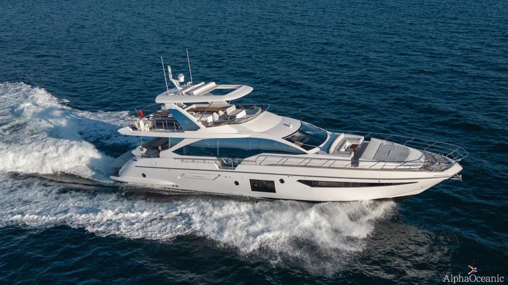 Azimut 72 Fly