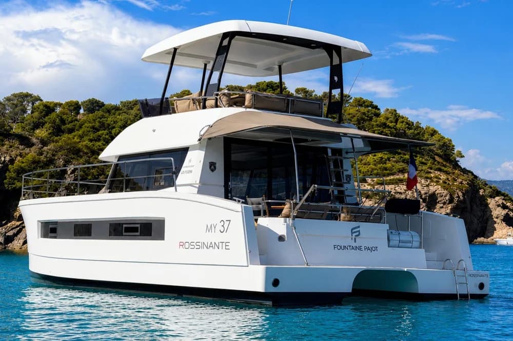 2017 Fountaine Pajot Motor Yacht 37 | 36.1 ft