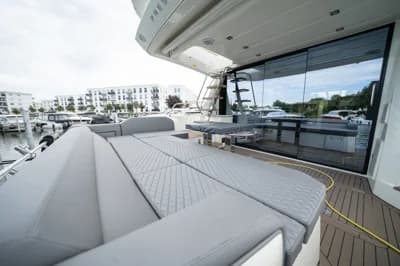 Prestige 520 Fly 3
