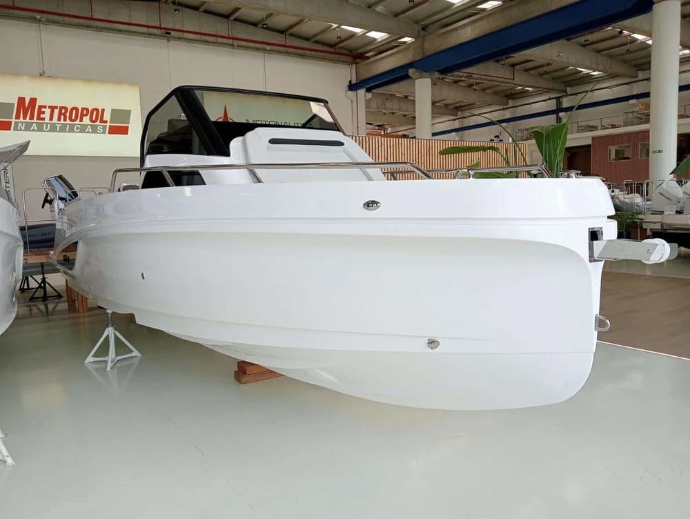 Costruzioni Compositi Navale Seabird 655