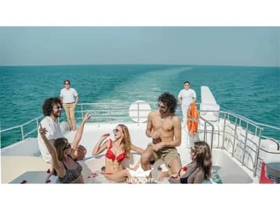 GULF CRAFT - MAJESTY 101 2