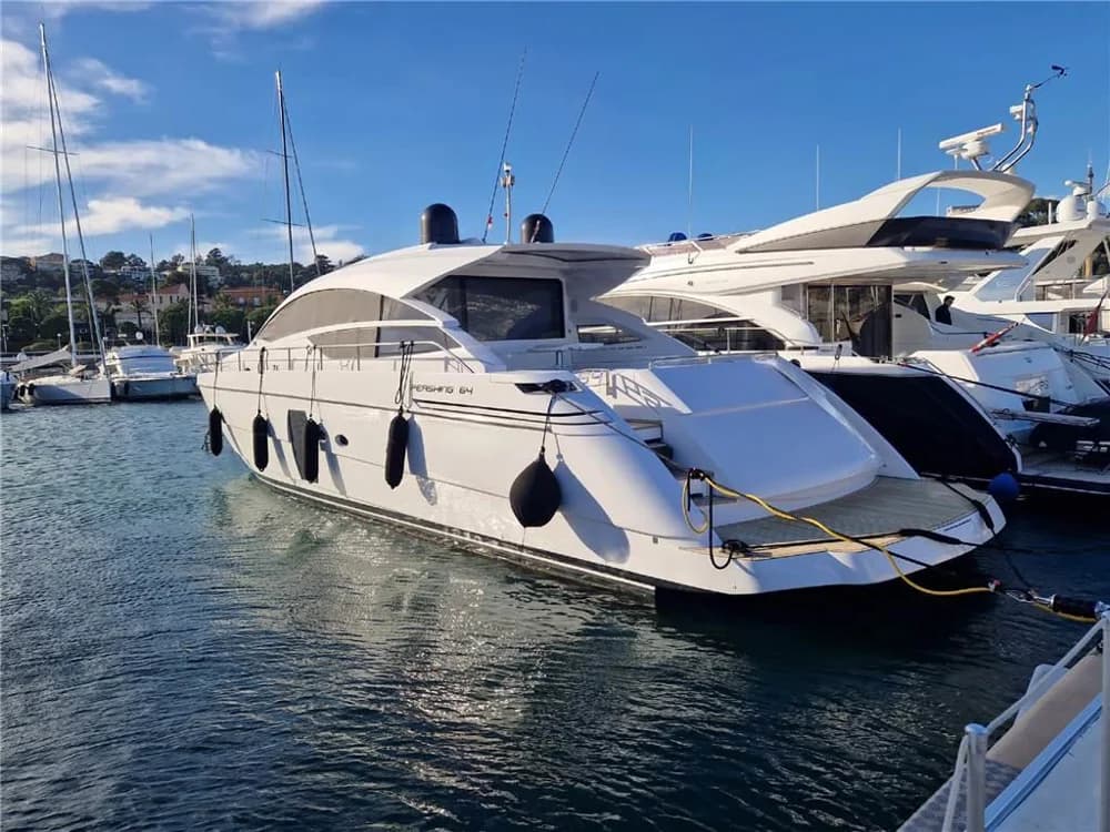 Pershing - Pershing 64'