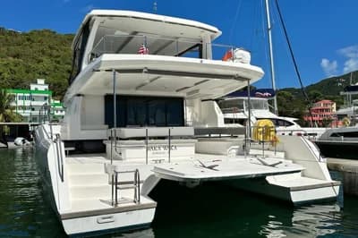 Leopard 53 Powercat 5