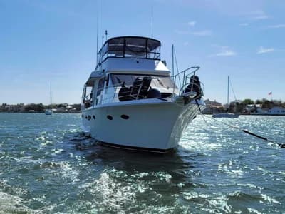 1990 Viking 63 Motor Yacht | 63 ft 2