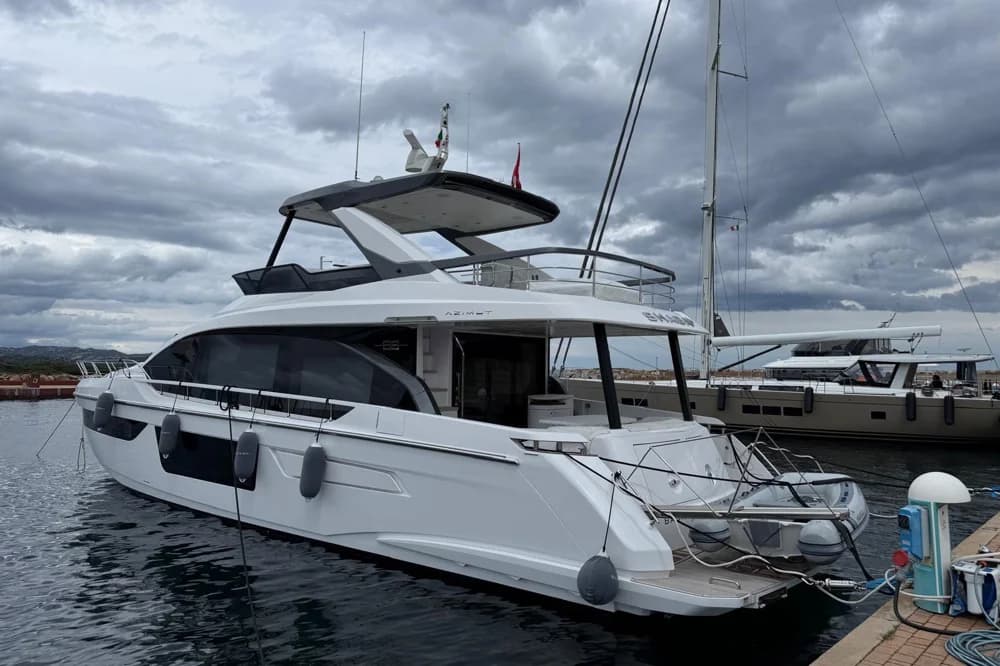 2024 Azimut Fly 68 | 21m