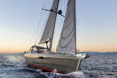 2014 Admiral Silent 76 | 23m 2