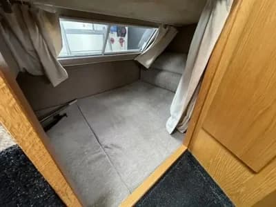 2015 Viking 24 Widebeam Boat for Sale in Norfolk Yacht Agency 3