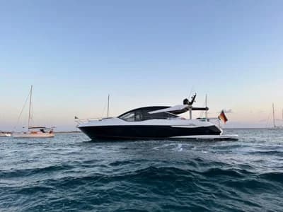 Sunseeker Predator 74 XPS 3