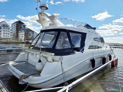 Sealine T47 2