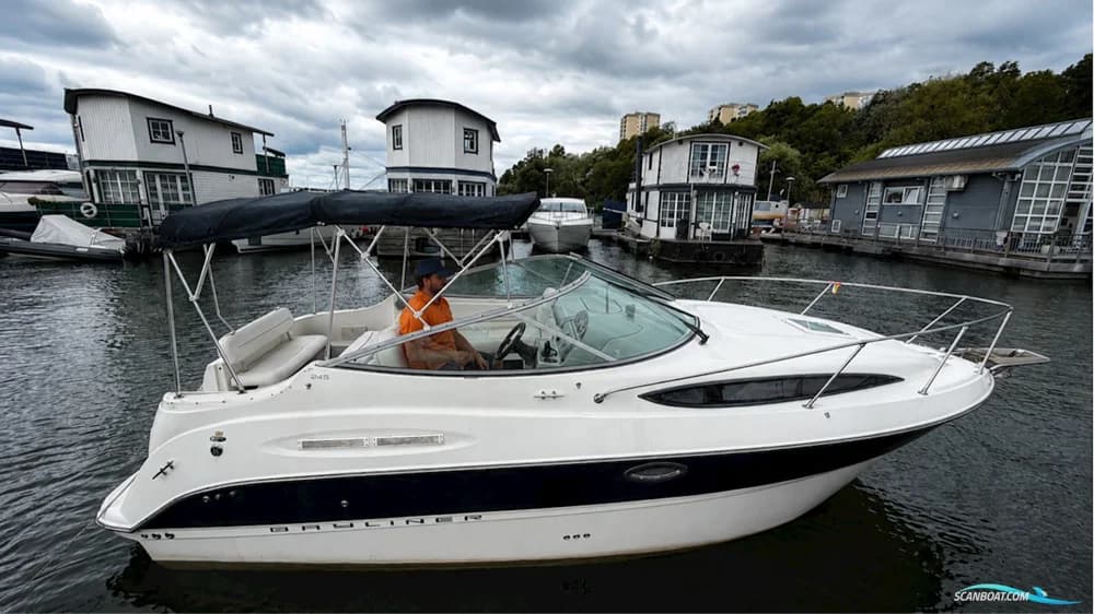 Bayliner 245CR