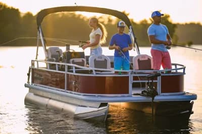 Sun Tracker Bass Buggy 16 XL Select 2