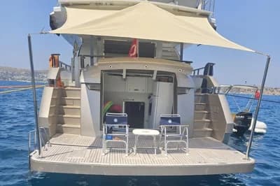 2011 Peri Yachts 29 | 94.3 ft 2