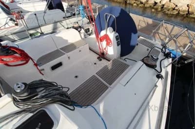 Dufour 40 PERFORMANCE 5
