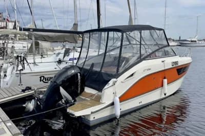 2015 Uttern D77 | 8m 2