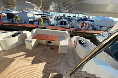 Azimut 64 2