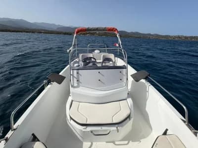 2017 Beneteau Flyer 6.6 SPACEdeck | 7m 3