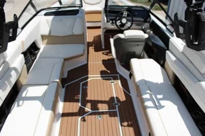 2022 Nautique G25 5