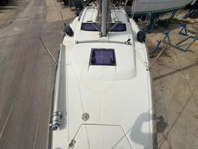 Dufour 310 GRAND LARGE 3