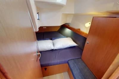 Bavaria Cruiser 37 3