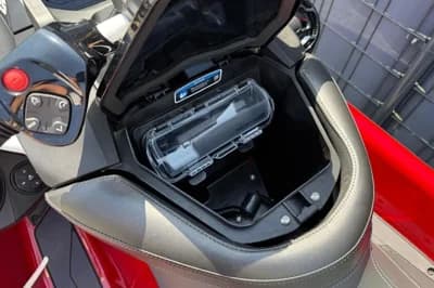 Sea-Doo RXP-X 325 2