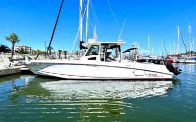 Boston Whaler Outrage 370 2
