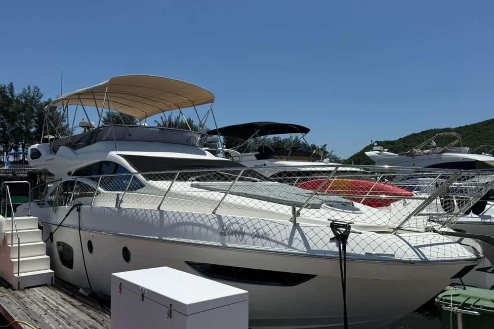 Azimut 47
