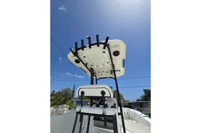 Sea Pro 199 Center Console 2
